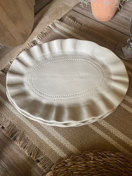 Frilly Oval Plate