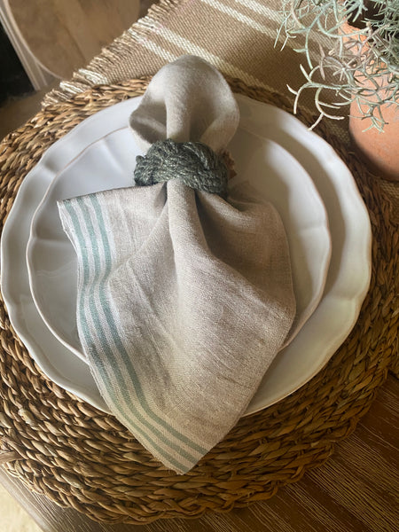 Stripe edge napkin set of 4